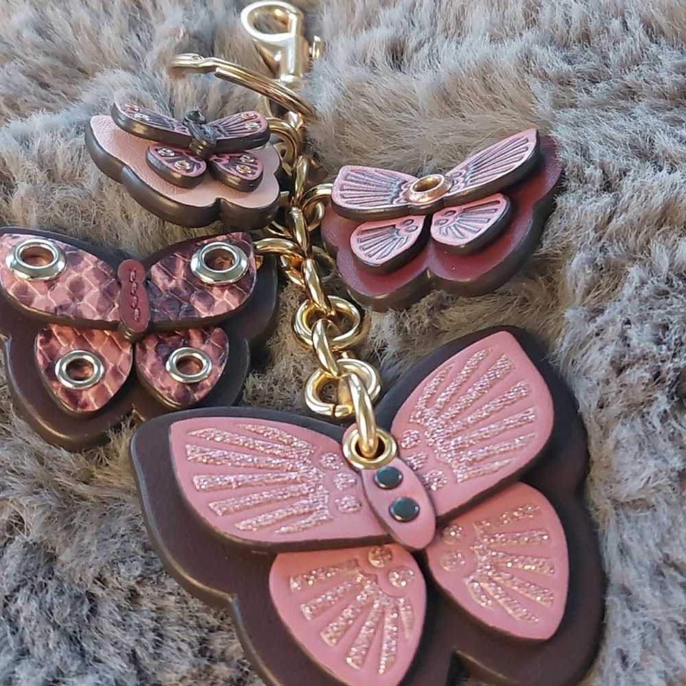 Coach Butterfly bag charm retired keychain glovetanned leather 💕